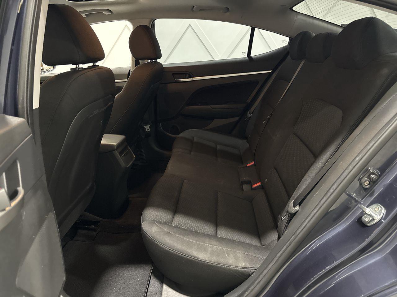 2020 Hyundai Elantra Preferred w/Sun & Safety Package 4dr Sedan Photo
