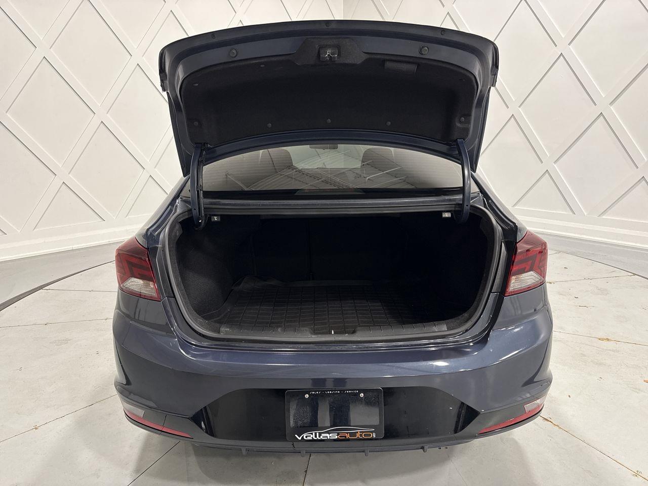 2020 Hyundai Elantra Preferred w/Sun & Safety Package 4dr Sedan Photo