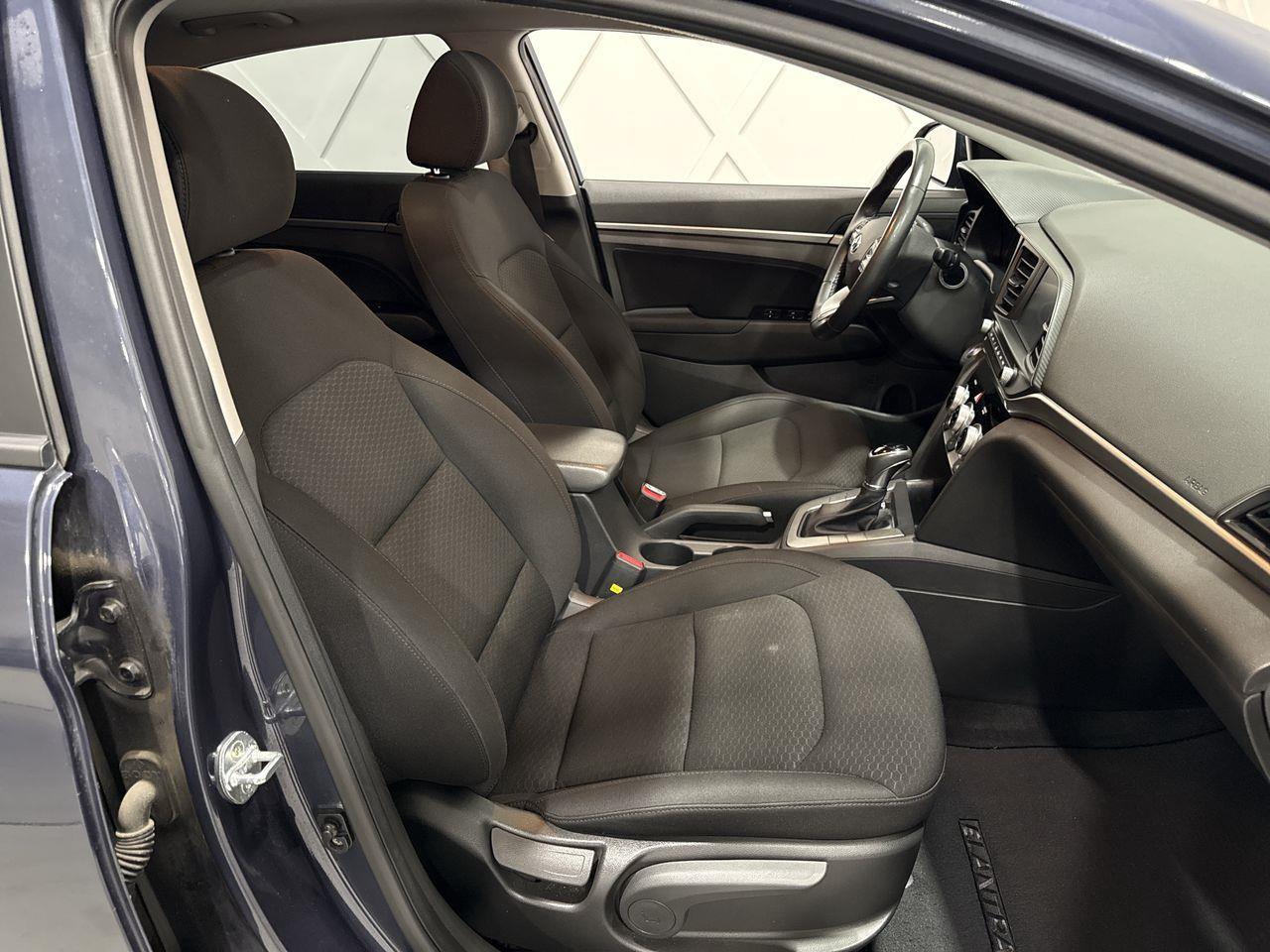 2020 Hyundai Elantra Preferred w/Sun & Safety Package 4dr Sedan Photo