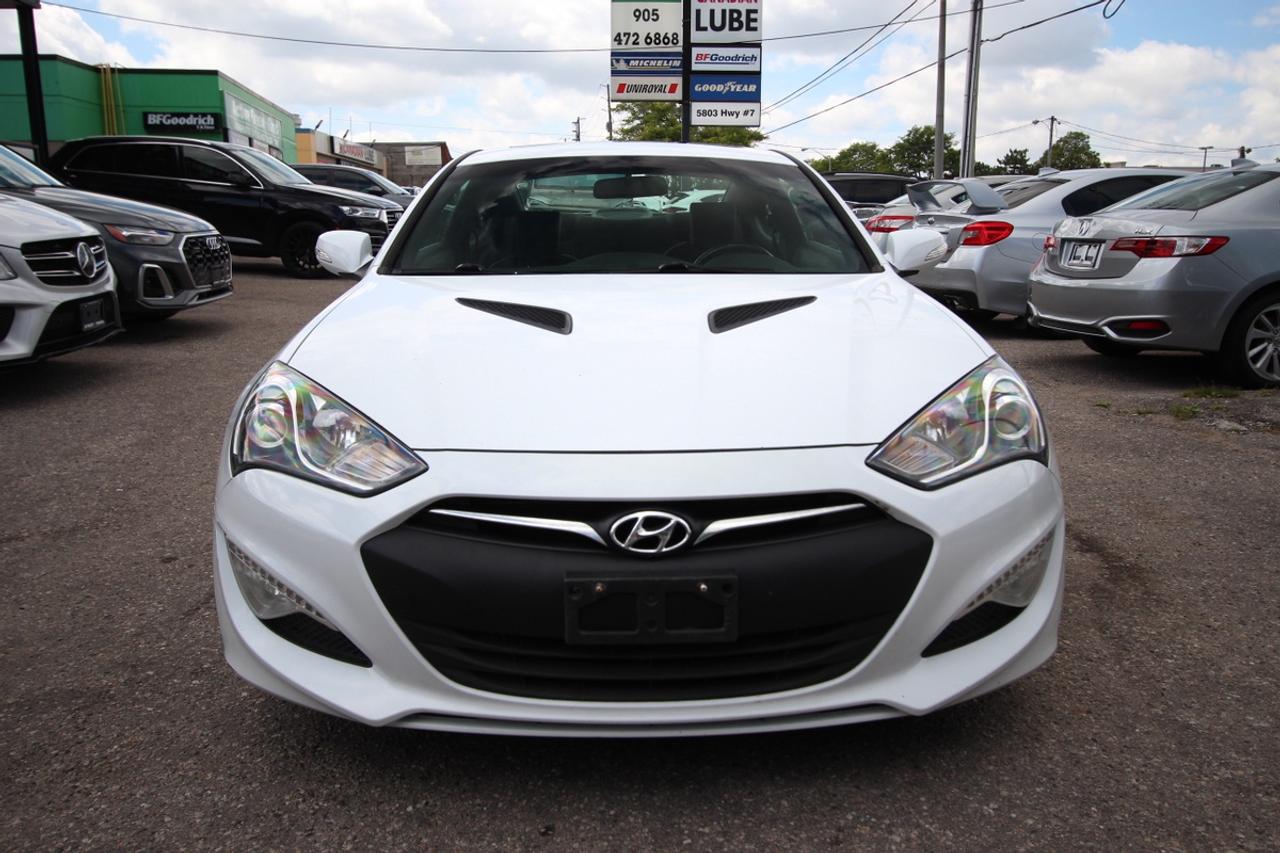 2015 Hyundai Genesis 3.8 - NO ACCIDENTS, CLEAN CARFAX Photo