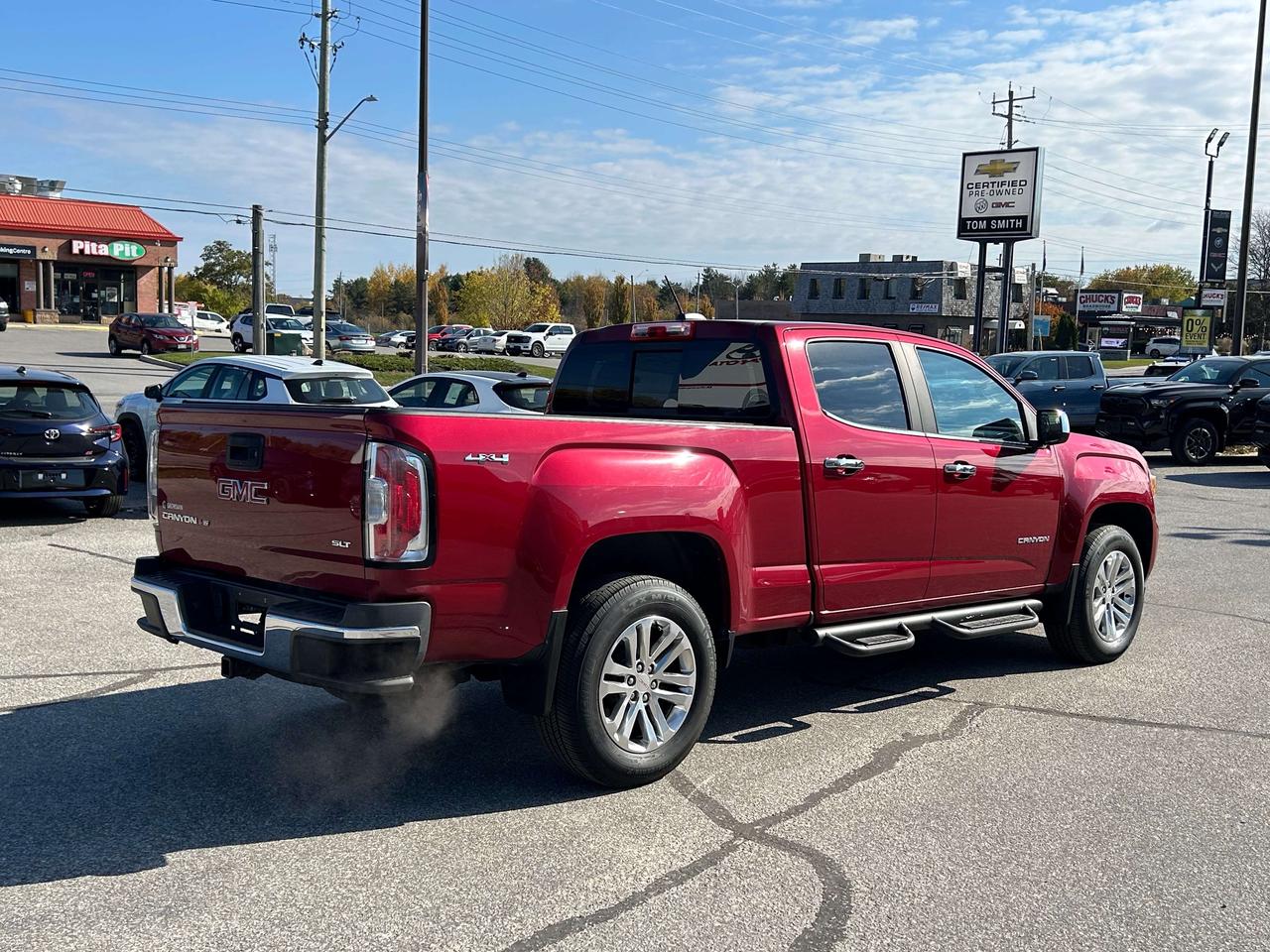 2017 GMC Canyon 4WD SLT   ONE OWNER Photo