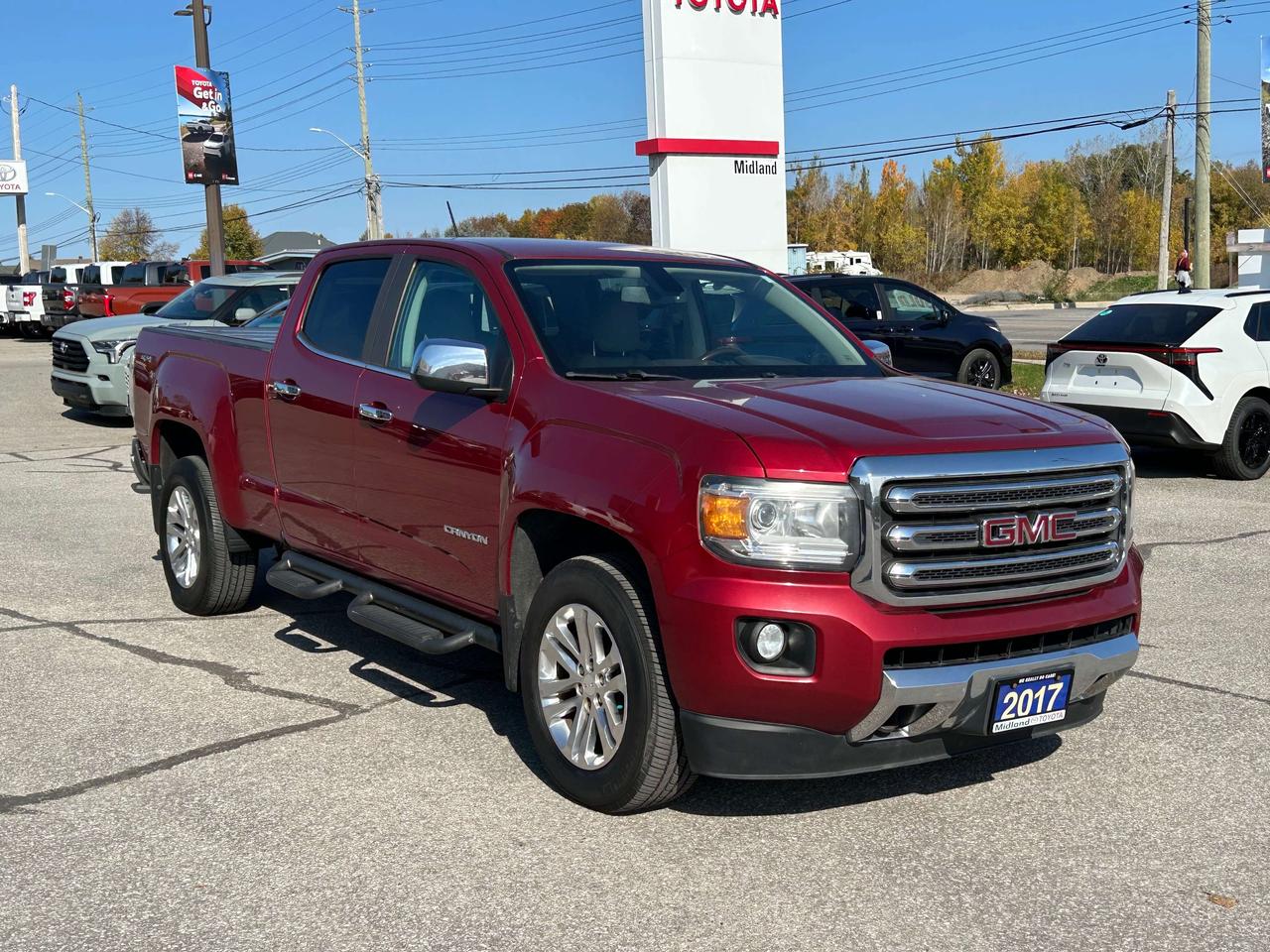 2017 GMC Canyon 4WD SLT   ONE OWNER Photo