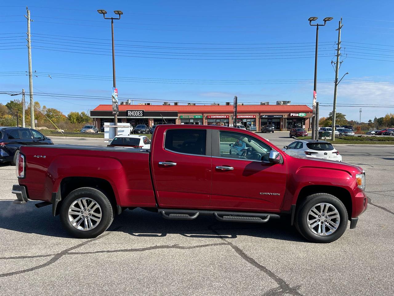 2017 GMC Canyon 4WD SLT   ONE OWNER Photo