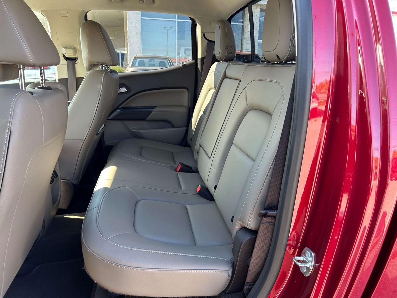 2017 GMC Canyon 4WD SLT   ONE OWNER Photo