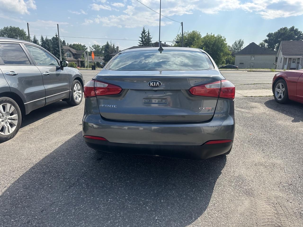 2016 Kia Forte EX Photo