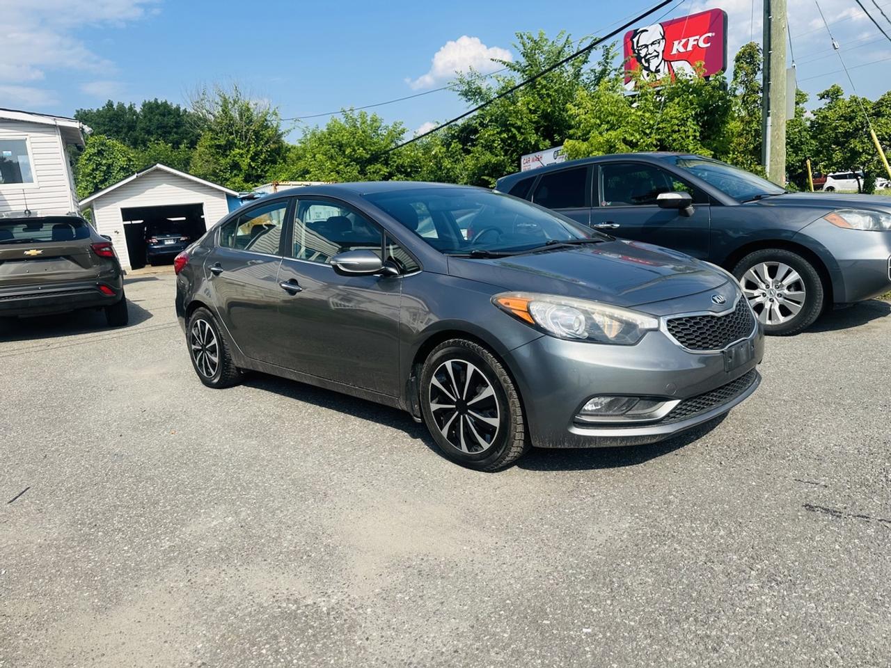 2016 Kia Forte EX Photo