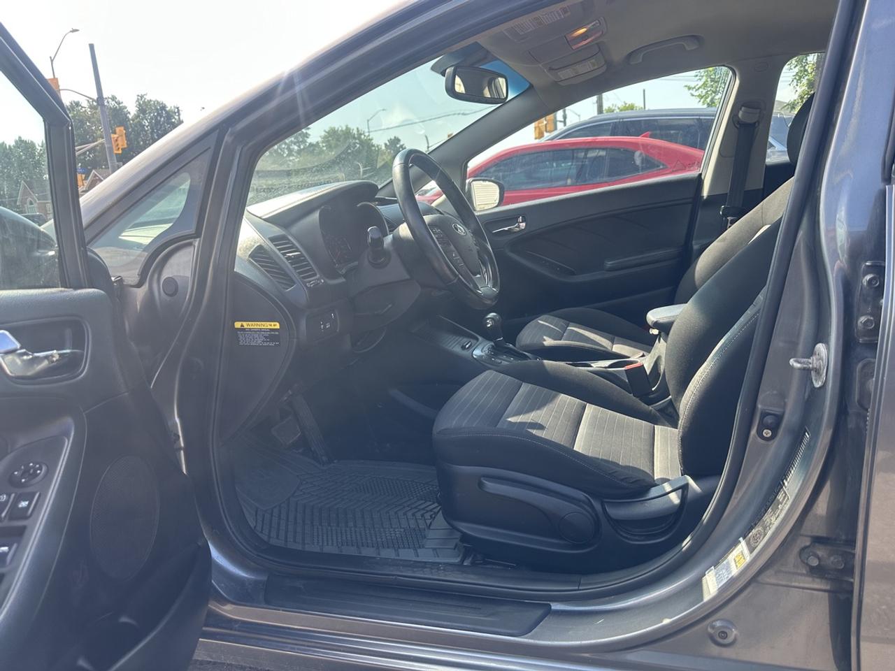 2016 Kia Forte EX Photo