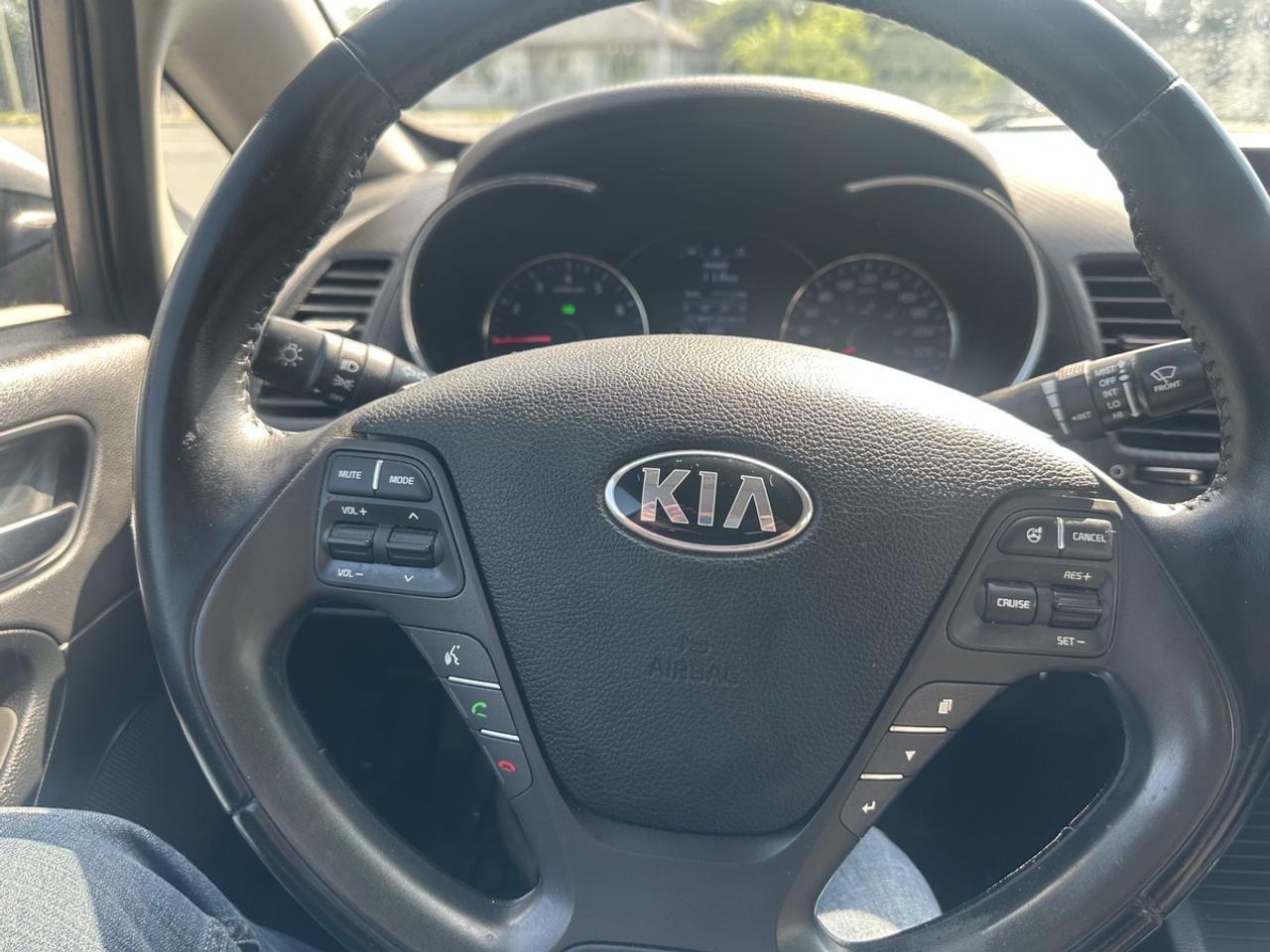 2016 Kia Forte EX Photo