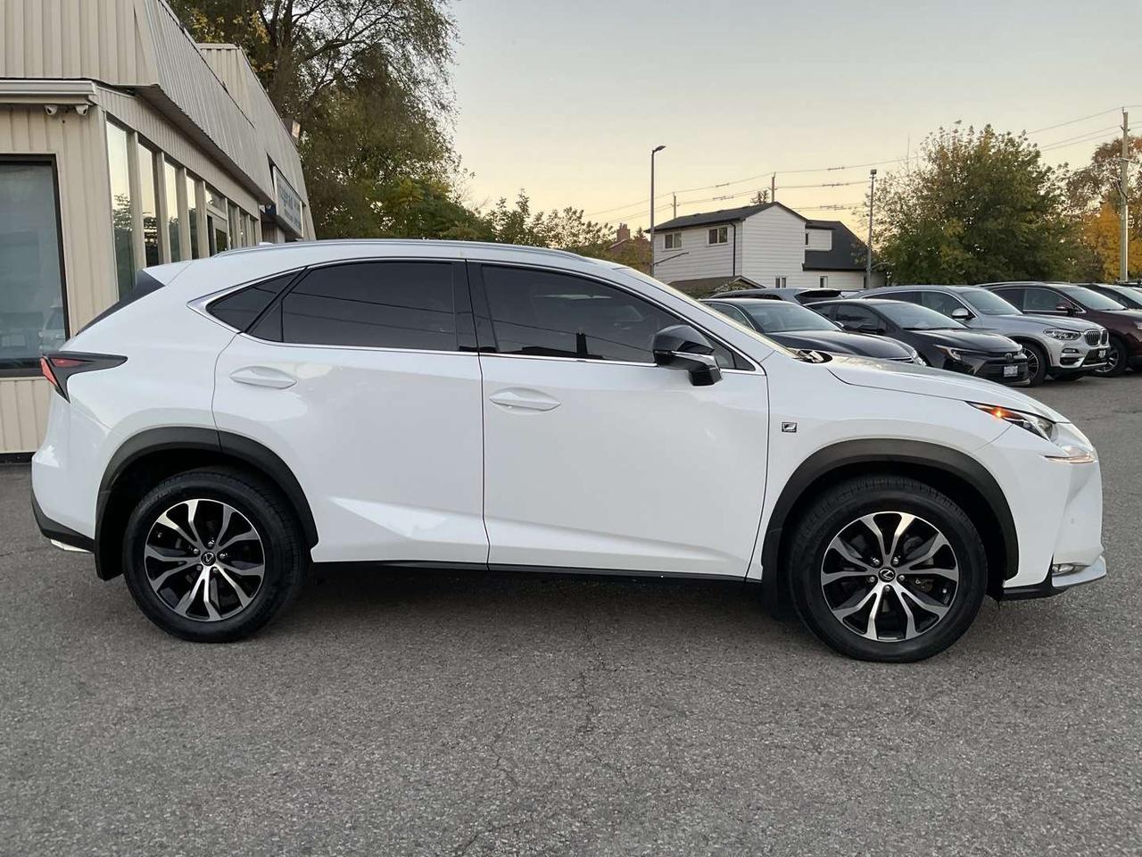 2017 Lexus NX 200t F-SPORT 3 AWD - RED LEATHER! NAV! BACK-UP CAM! BSM! HUD! Photo