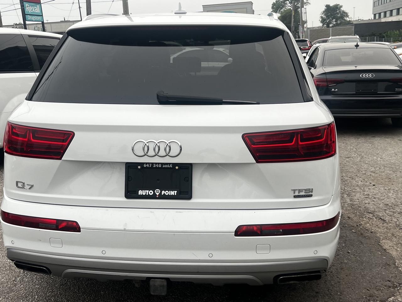 2018 Audi Q7 Komfort Photo
