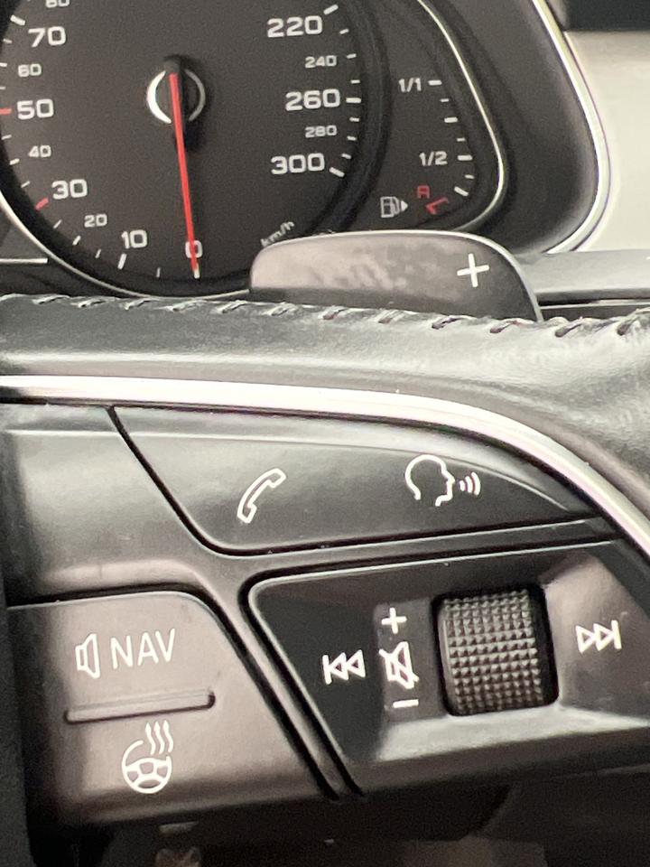 2018 Audi Q7 Komfort Photo