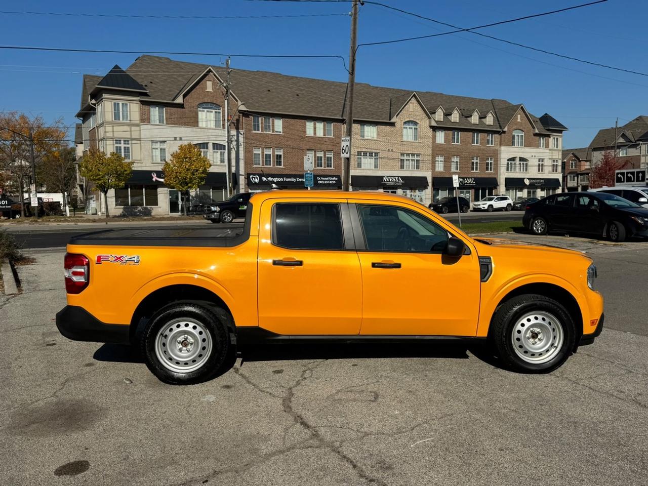 2022 Ford Maverick XLT Photo