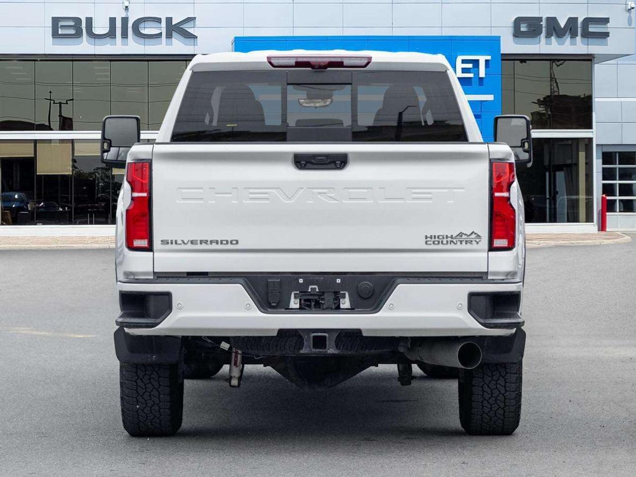 2026 Chevrolet Silverado 2500 4WD Crew Cab Standard Box High Country Photo