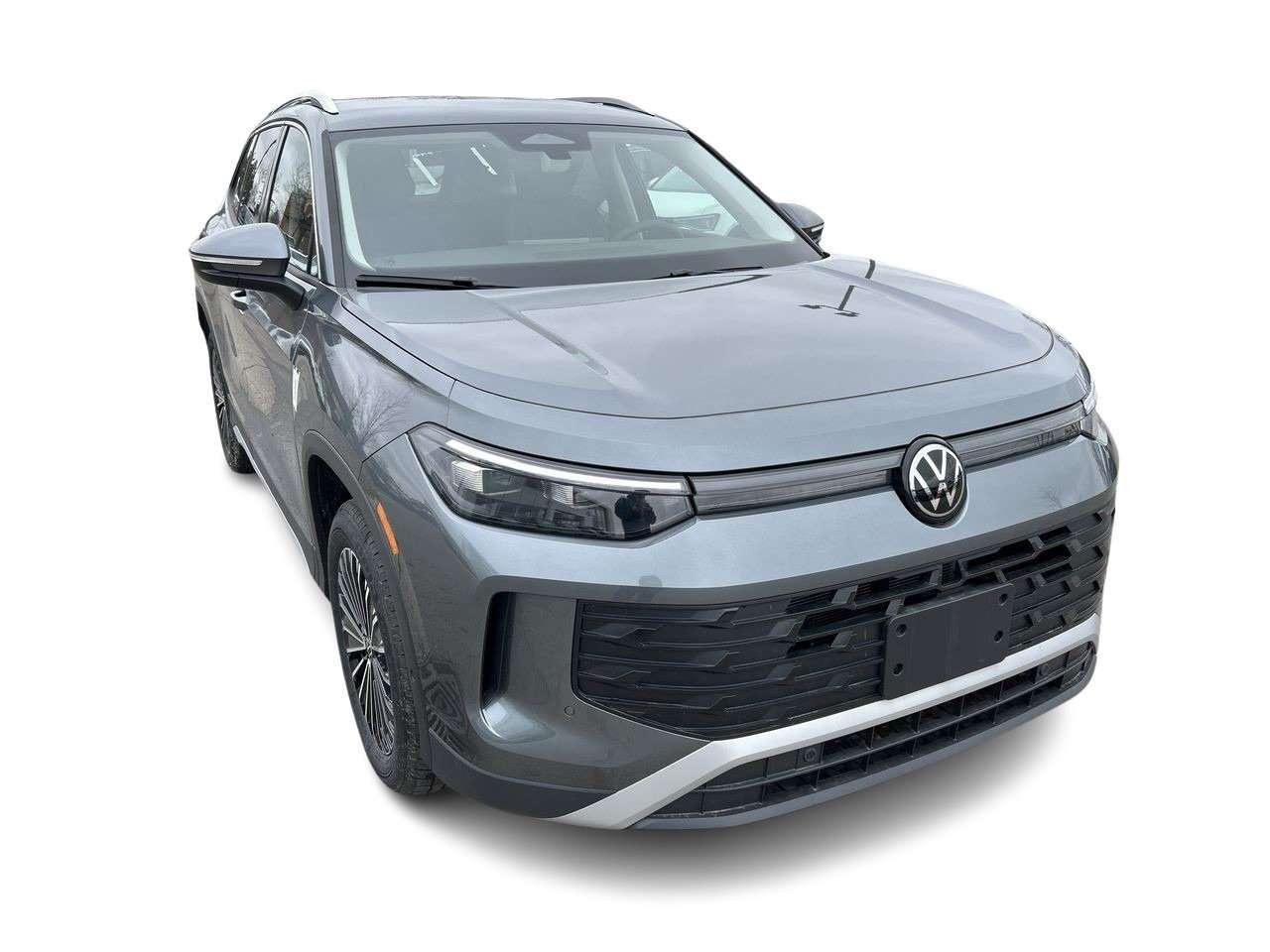 2026 Volkswagen Tiguan Comfortline 4MOTION Adaptive Cruise Control  Lane Assist  Leatherette Seating Surfaces  Wireless App-Connect  Kessy Photo2