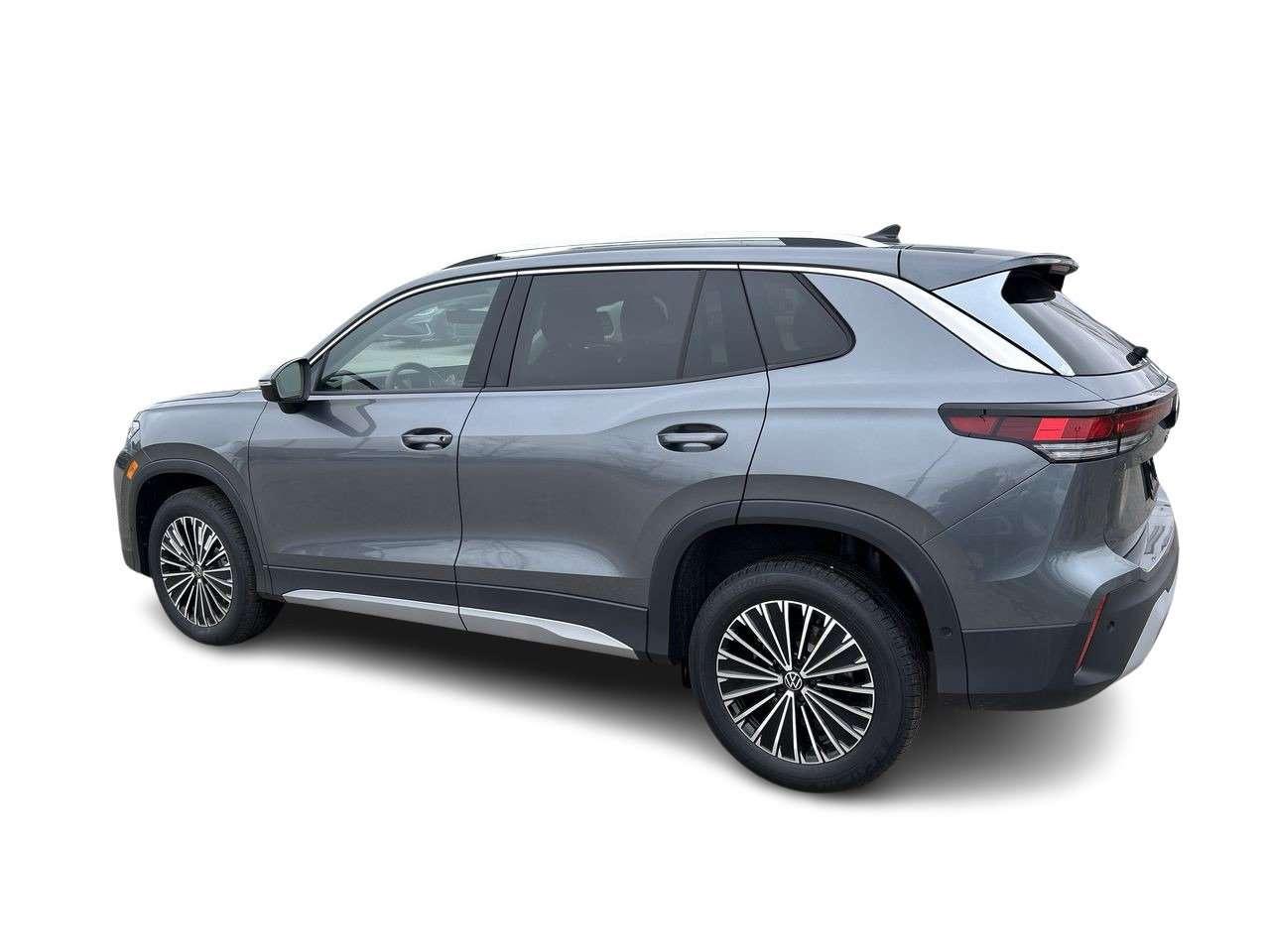 2026 Volkswagen Tiguan Comfortline 4MOTION Adaptive Cruise Control  Lane Assist  Leatherette Seating Surfaces  Wireless App-Connect  Kessy Photo