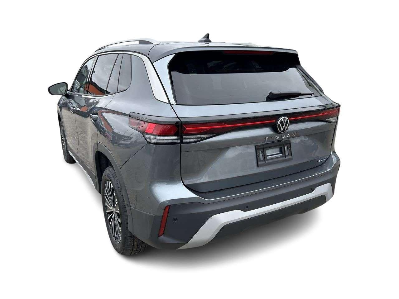2026 Volkswagen Tiguan Comfortline 4MOTION Adaptive Cruise Control  Lane Assist  Leatherette Seating Surfaces  Wireless App-Connect  Kessy Photo