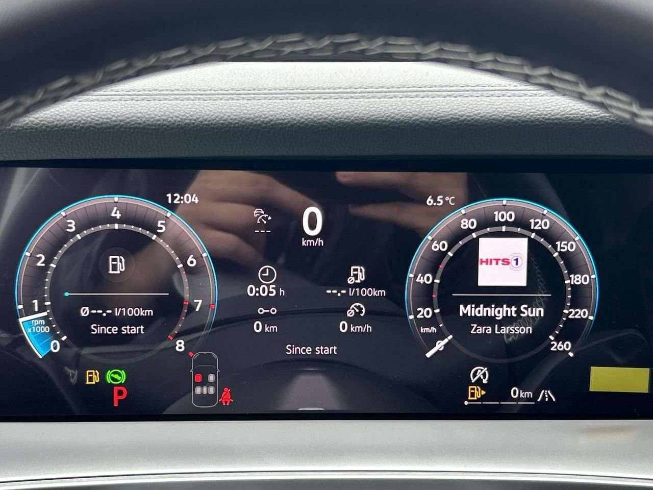 2026 Volkswagen Tiguan Comfortline 4MOTION Adaptive Cruise Control  Lane Assist  Leatherette Seating Surfaces  Wireless App-Connect  Kessy Photo