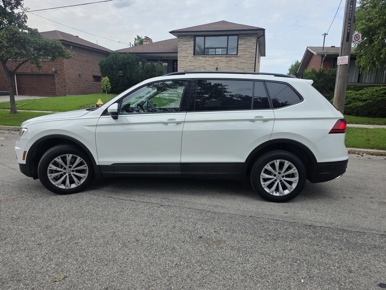 2018 Volkswagen Tiguan S Photo
