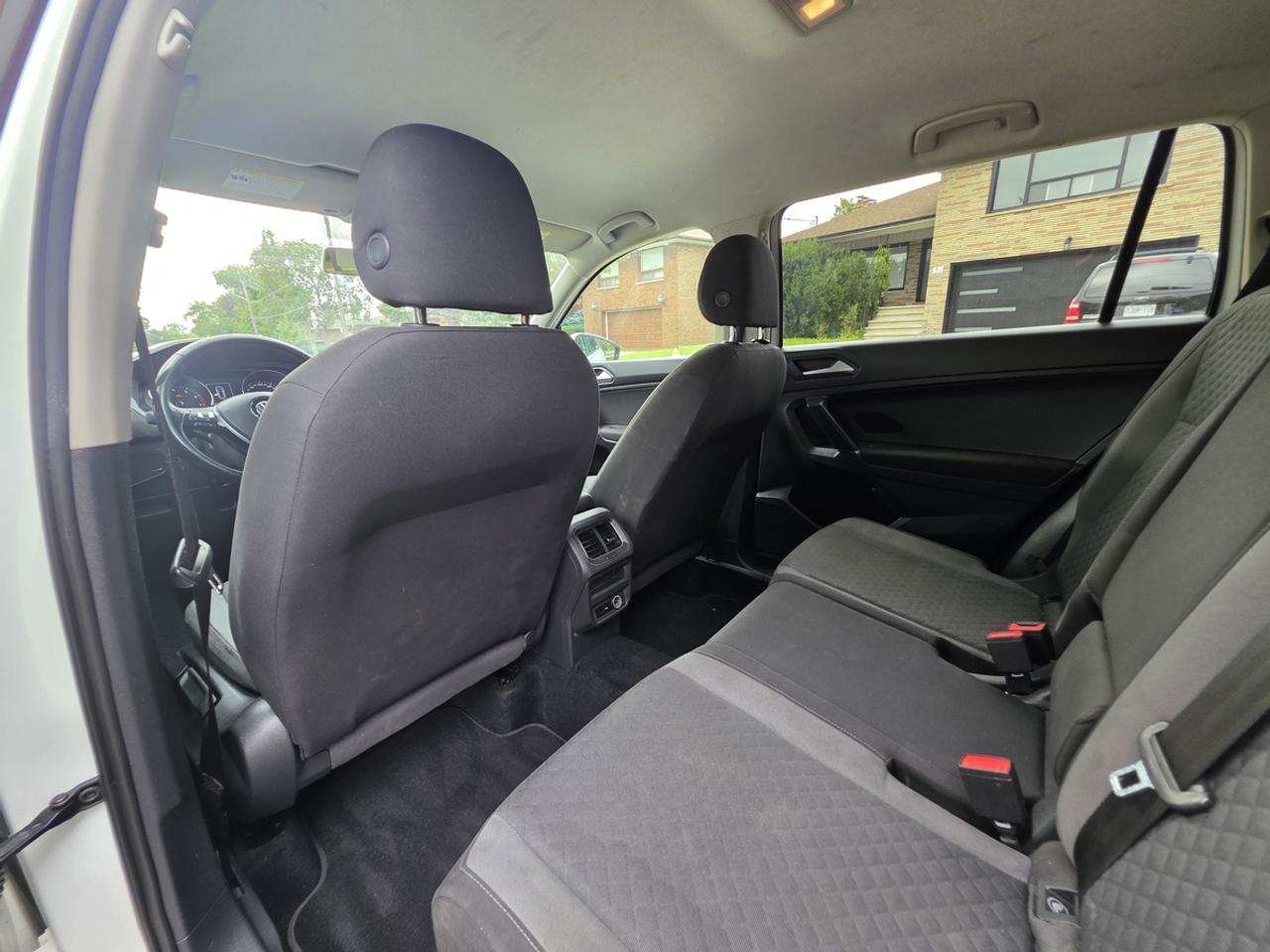 2018 Volkswagen Tiguan S Photo