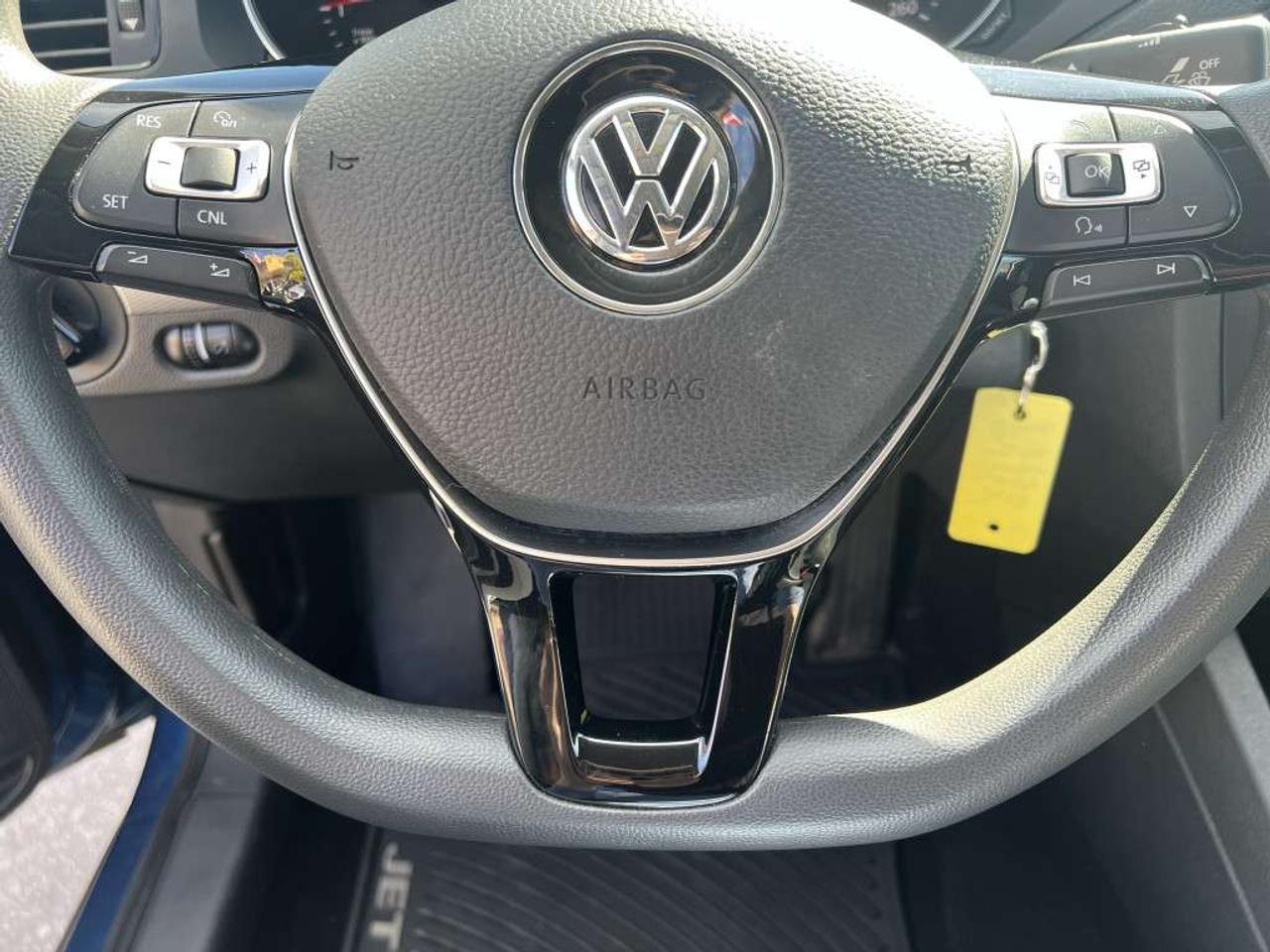 2017 Volkswagen Jetta 1.4T Tendline plus  Sedan Automatic Photo