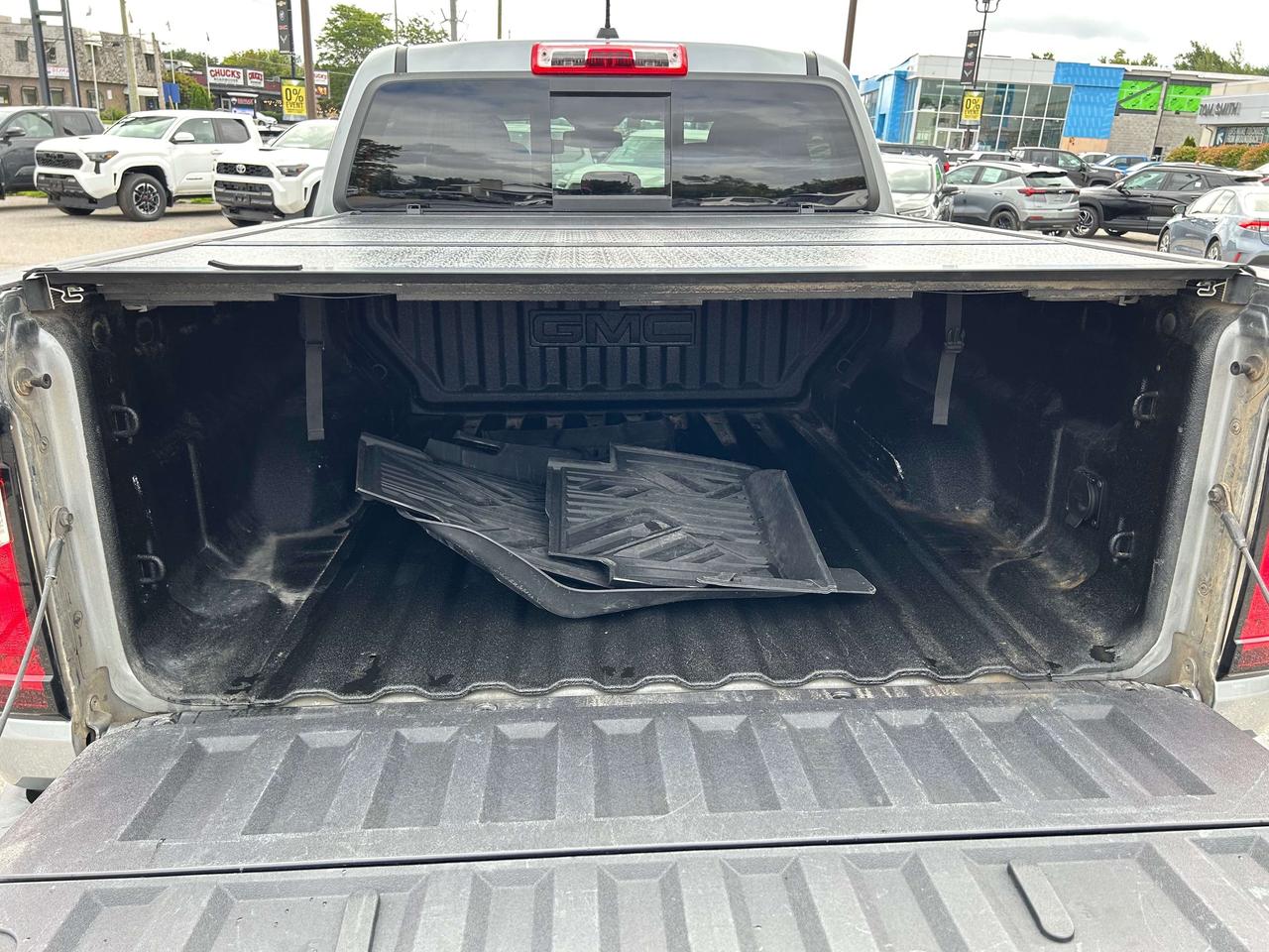2024 GMC Canyon AT4 Photo