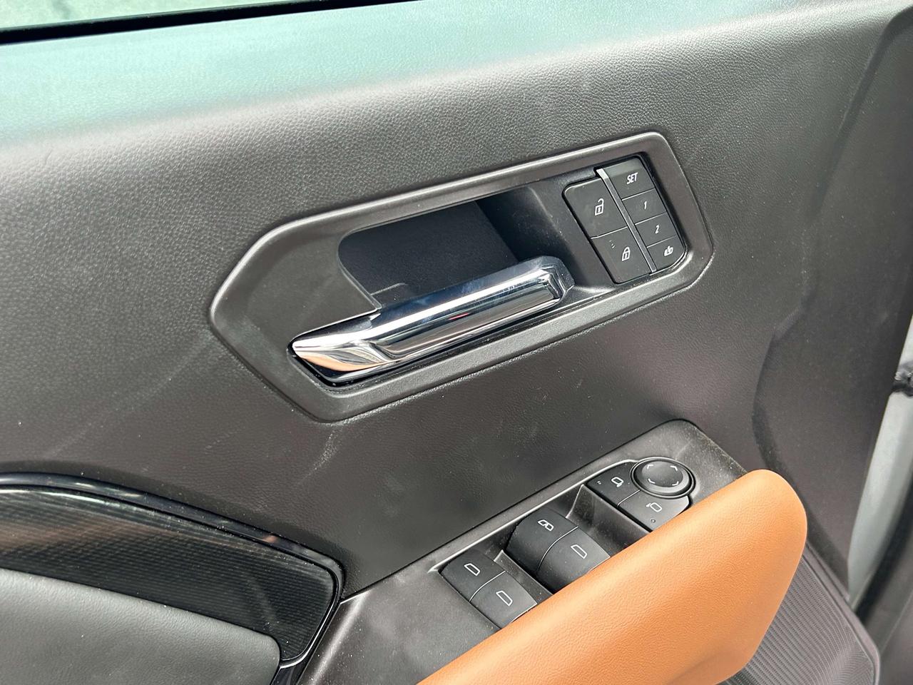 2024 GMC Canyon AT4 Photo