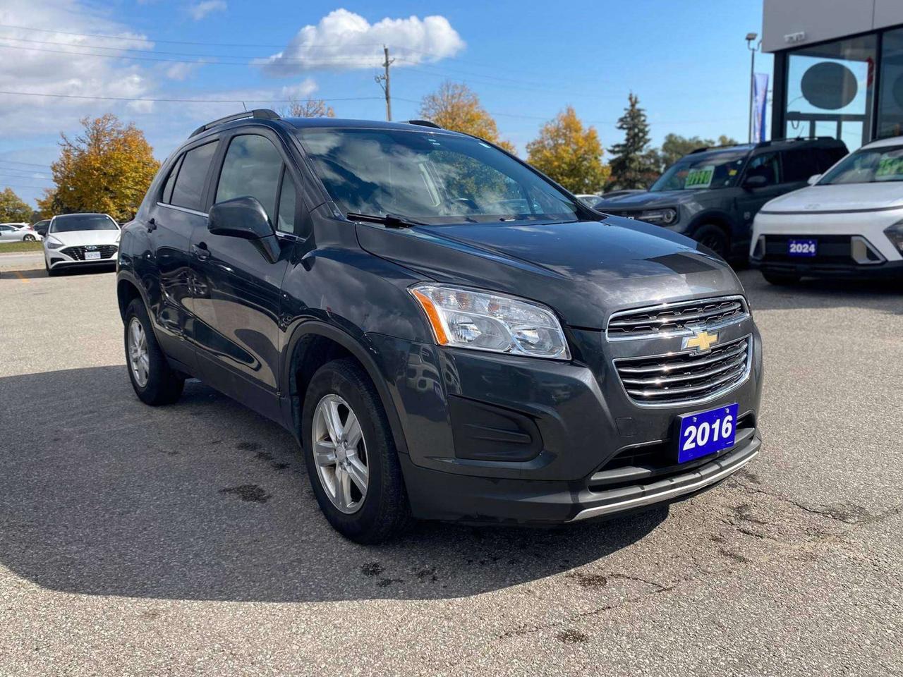 2016 Chevrolet Trax LT AWD ~Power Locks + Mirrors ~Bluetooth ~Cam ~A/C Photo
