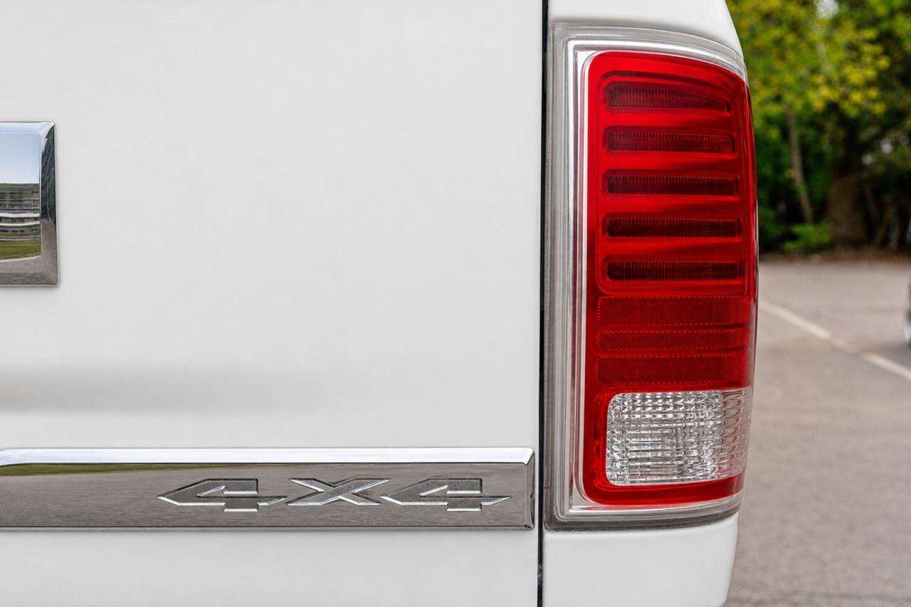 2016 RAM 1500 Laramie Limited - CREW CAB 4X4 Photo