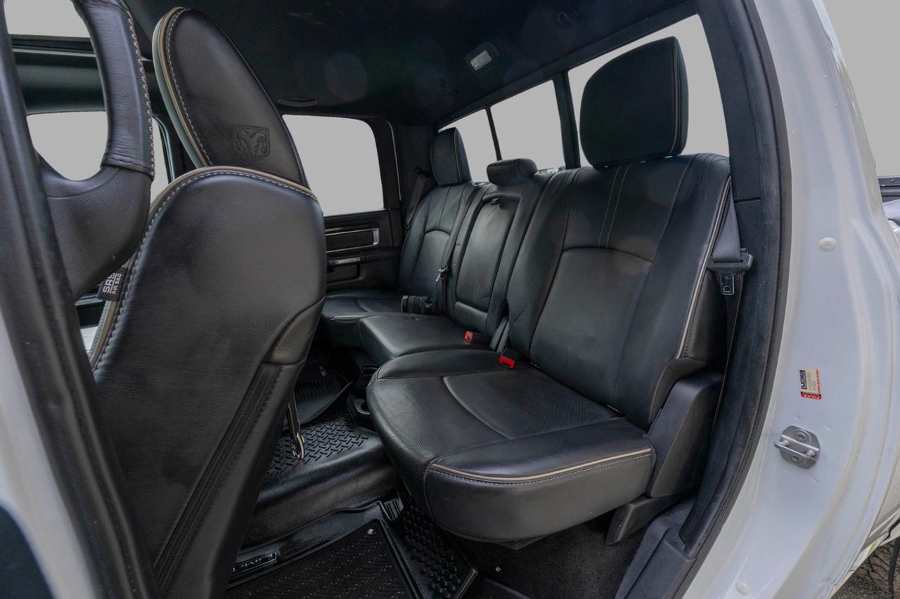2016 RAM 1500 Laramie Limited - CREW CAB 4X4 Photo
