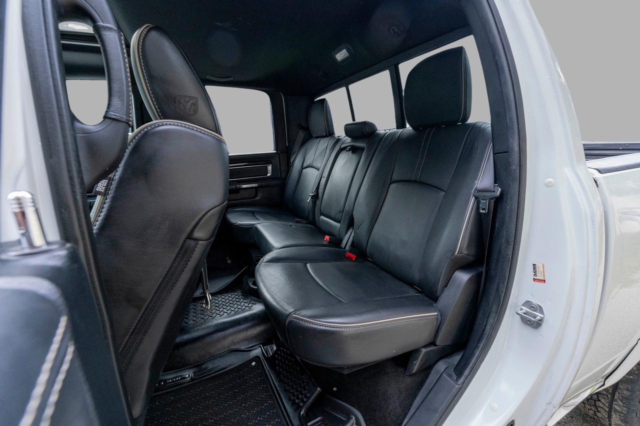 2016 RAM 1500 Laramie Limited - CREW CAB 4X4 Photo