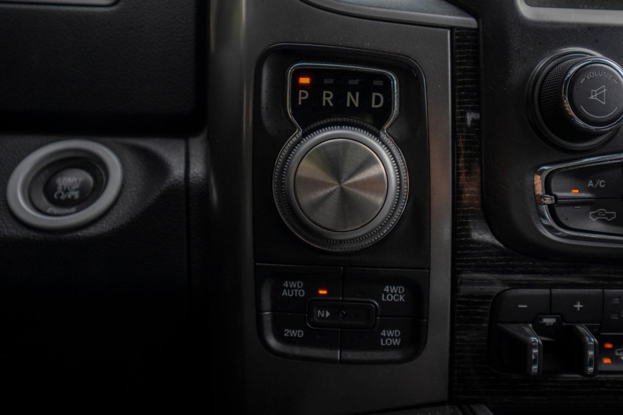 2016 RAM 1500 Laramie Limited - CREW CAB 4X4 Photo