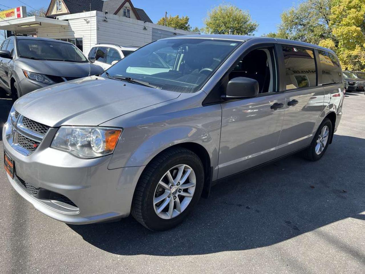 2019 Dodge Grand Caravan SE Photo5