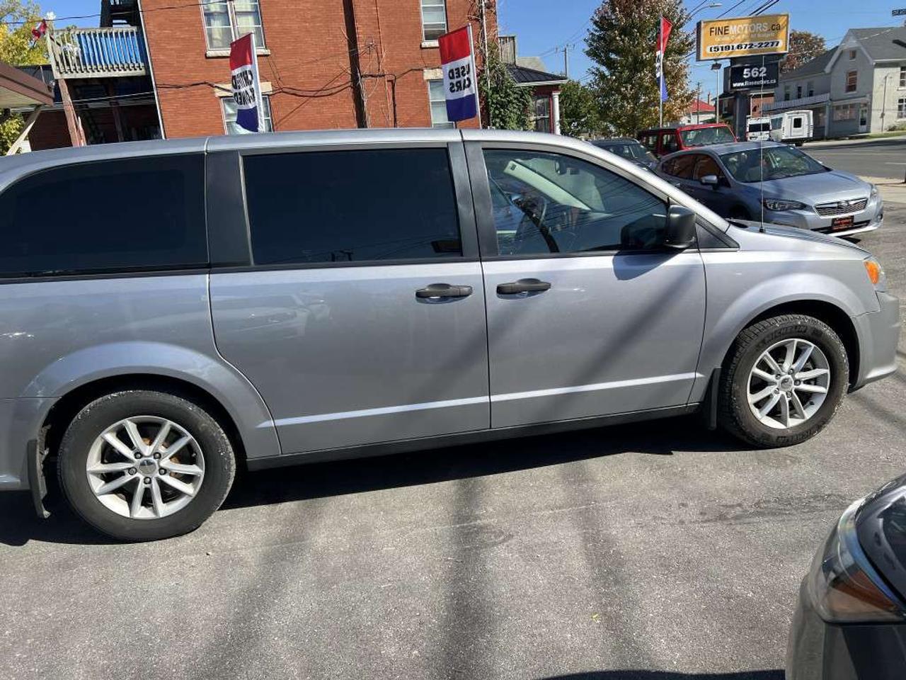 2019 Dodge Grand Caravan SE Photo