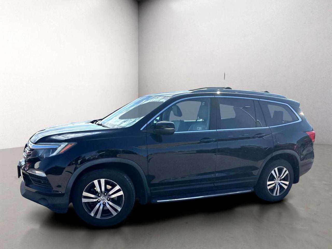 2016 Honda Pilot EX-L AWD Leather Sunroof Photo