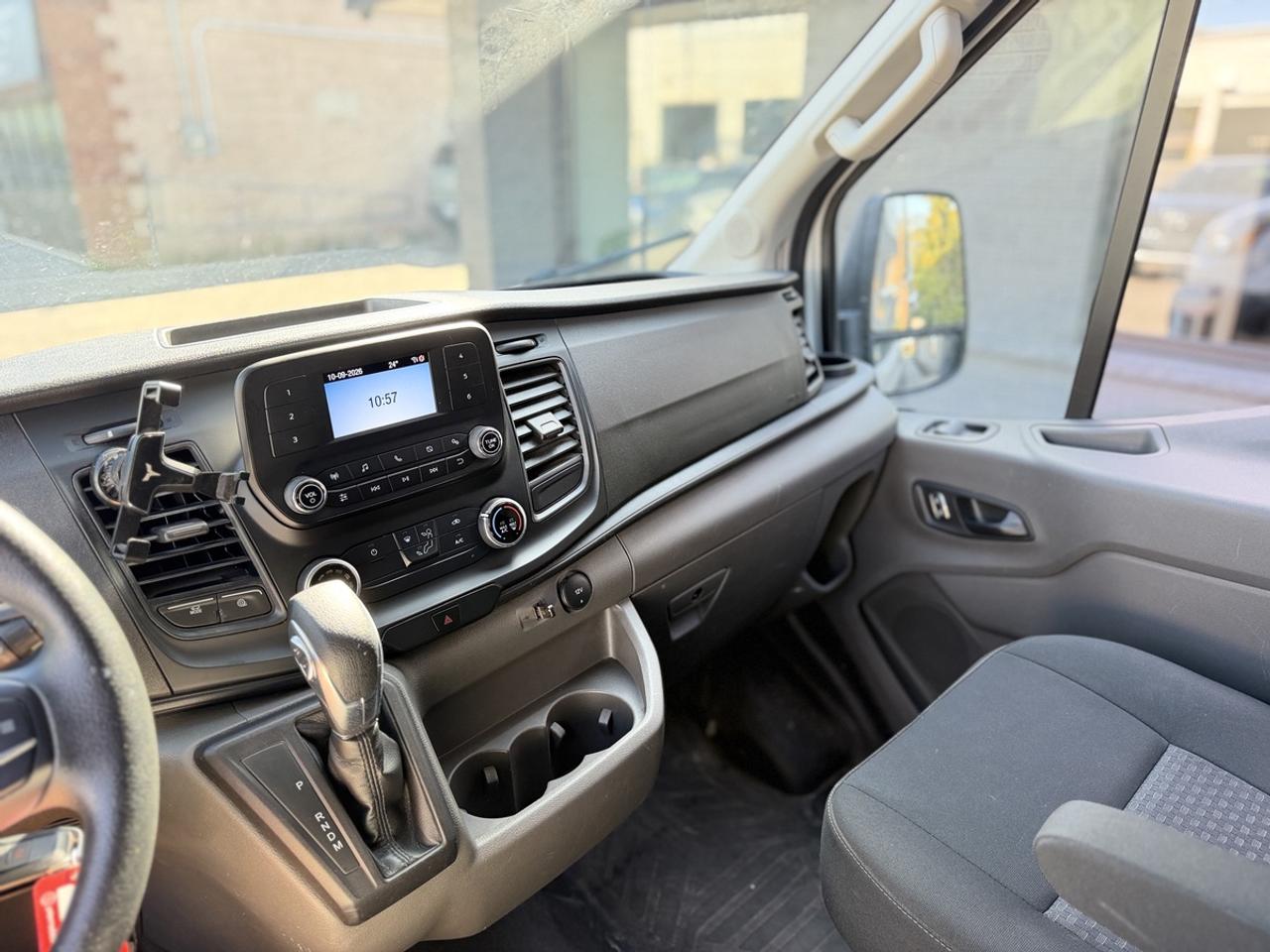 2023 Ford Transit 250  Photo