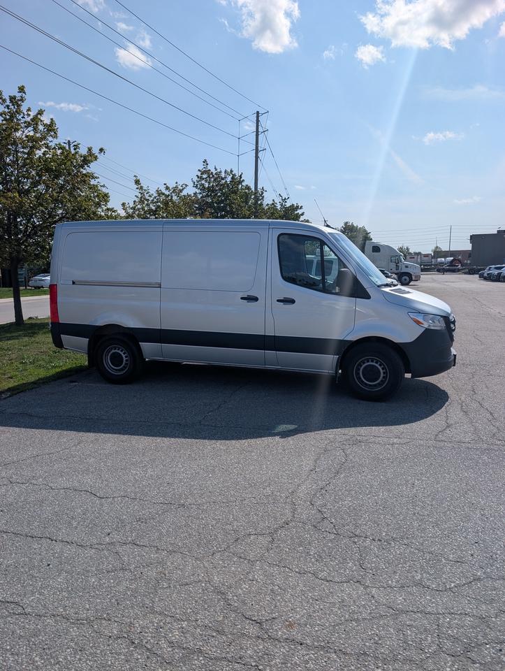 2022 Mercedes-Benz Sprinter 2500 Photo5