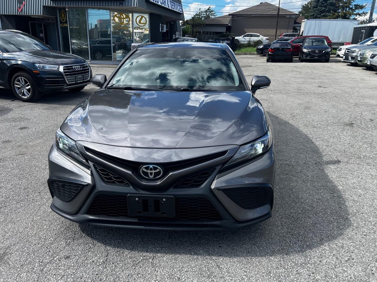 2021 Toyota Camry SE Photo5