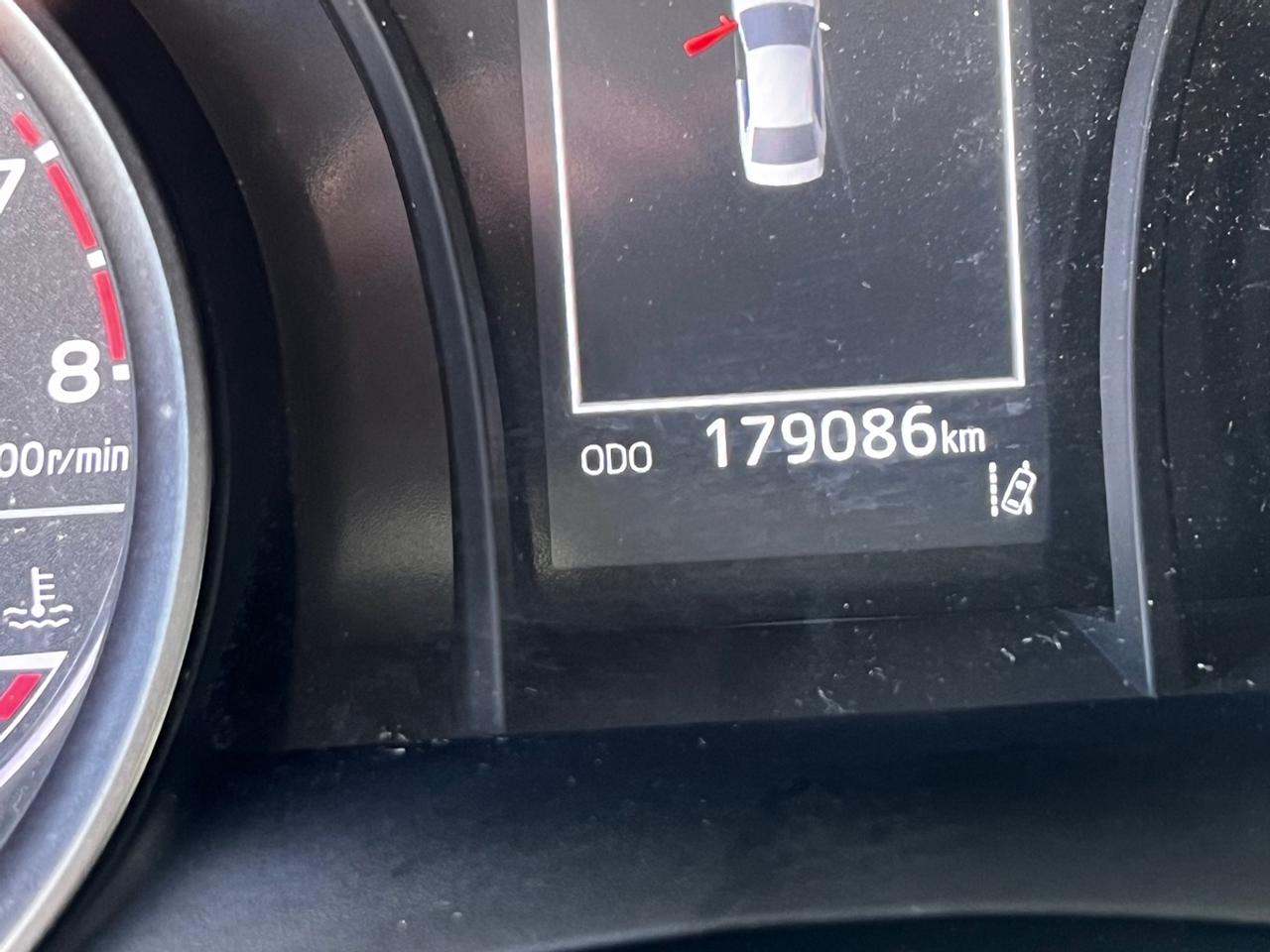2021 Toyota Camry SE Photo