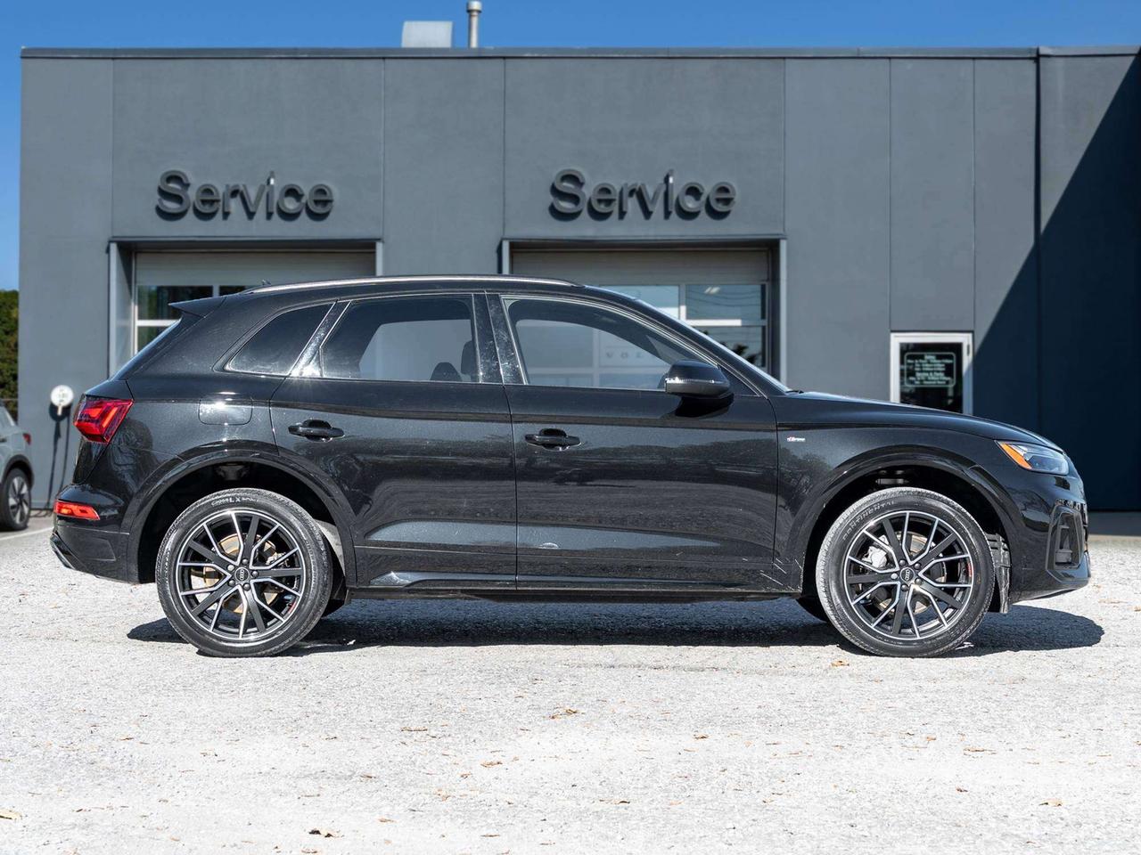 2022 Audi Q5 PROGRESSIV^Trade In^One Owner^New tires (Rear) Photo