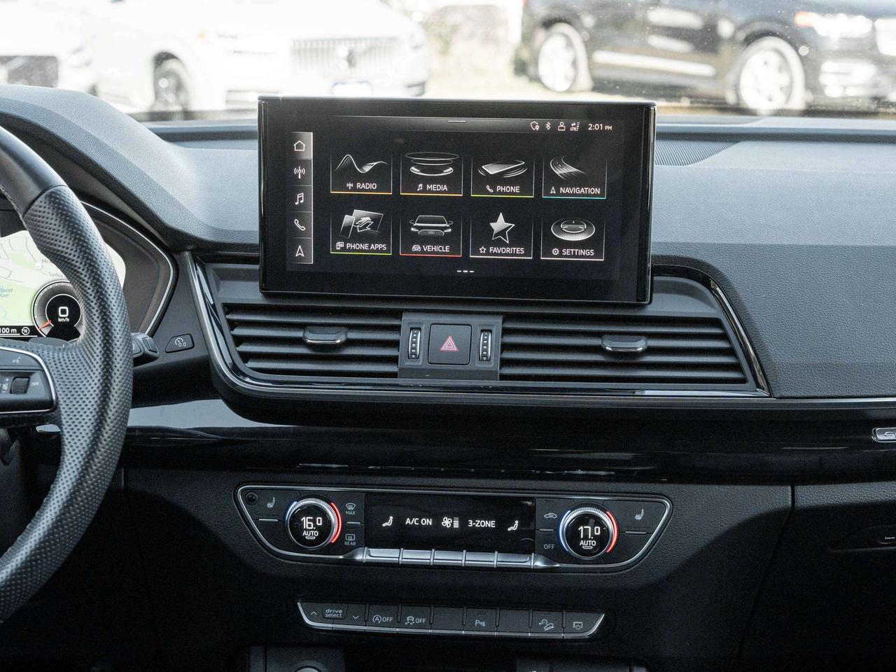 2022 Audi Q5 PROGRESSIV^Trade In^One Owner^New tires (Rear) Photo