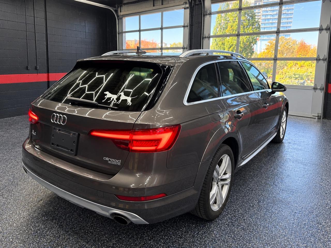 2017 Audi A4 allroad Premium Plus Photo