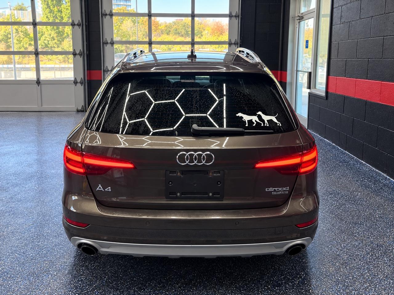 2017 Audi A4 allroad Premium Plus Photo