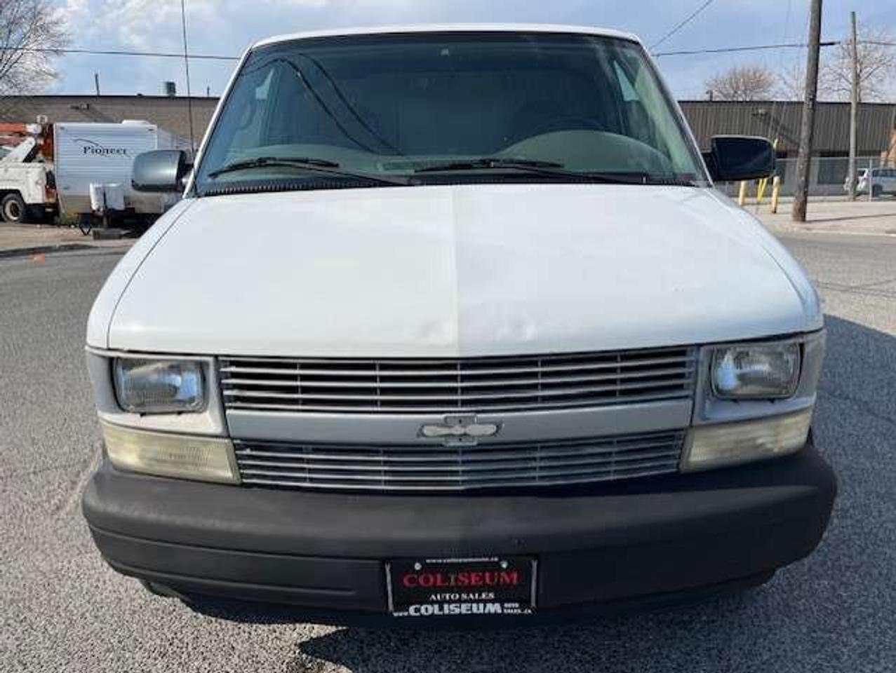 2004 Chevrolet Astro DIVIDER-SHELVES-CERTIFIED-7 TO CHOOSE FROM!! Photo
