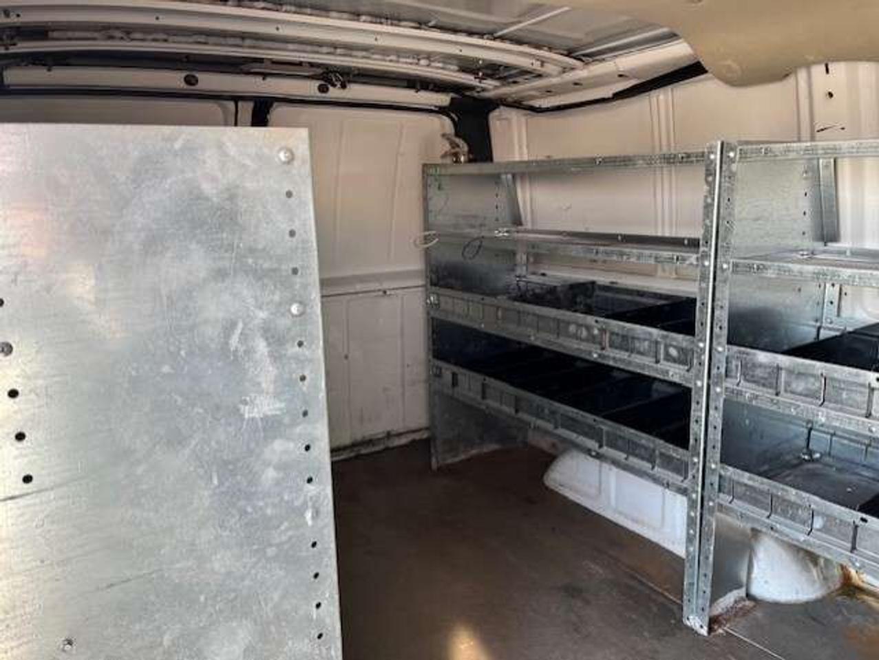 2004 Chevrolet Astro DIVIDER-SHELVES-CERTIFIED-7 TO CHOOSE FROM!! Photo
