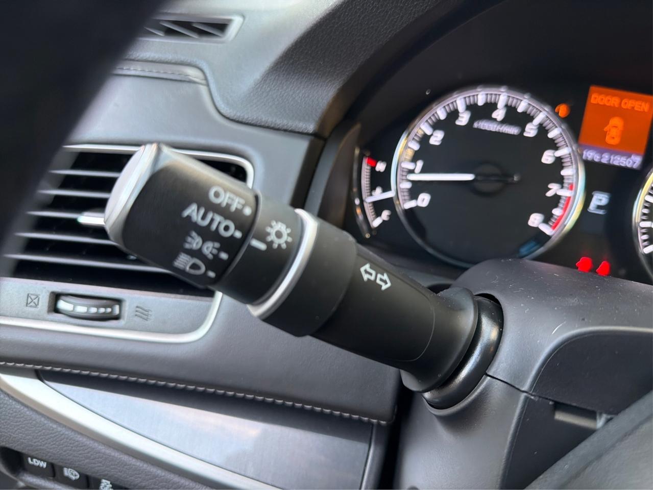 2014 Acura RLX Technology Photo