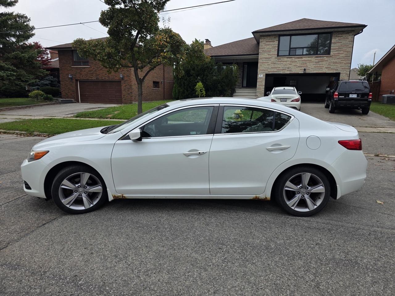 2013 Acura ILX Technology Photo