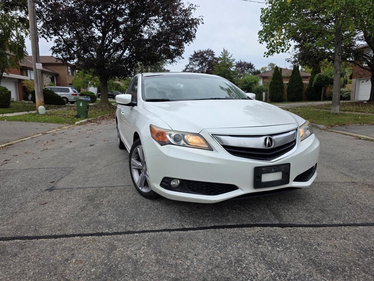 2013 Acura ILX Technology Photo0