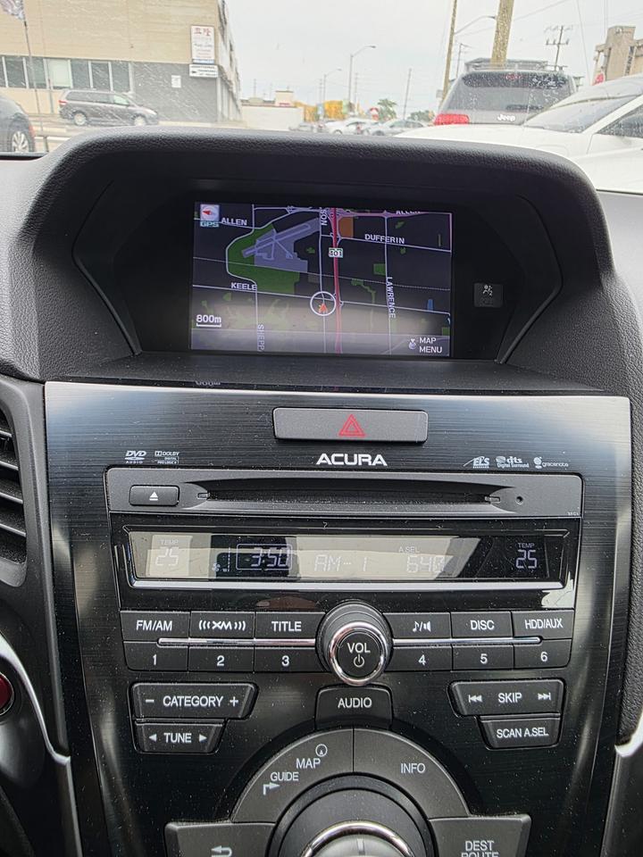 2013 Acura ILX Technology Photo