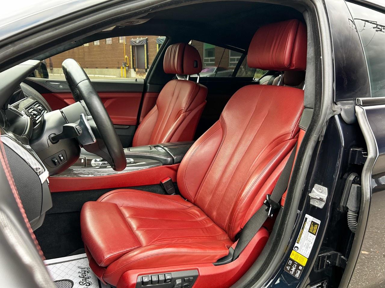 2019 BMW 6 Series 640i xDrive GT / Carbon Trim / Full Options Photo