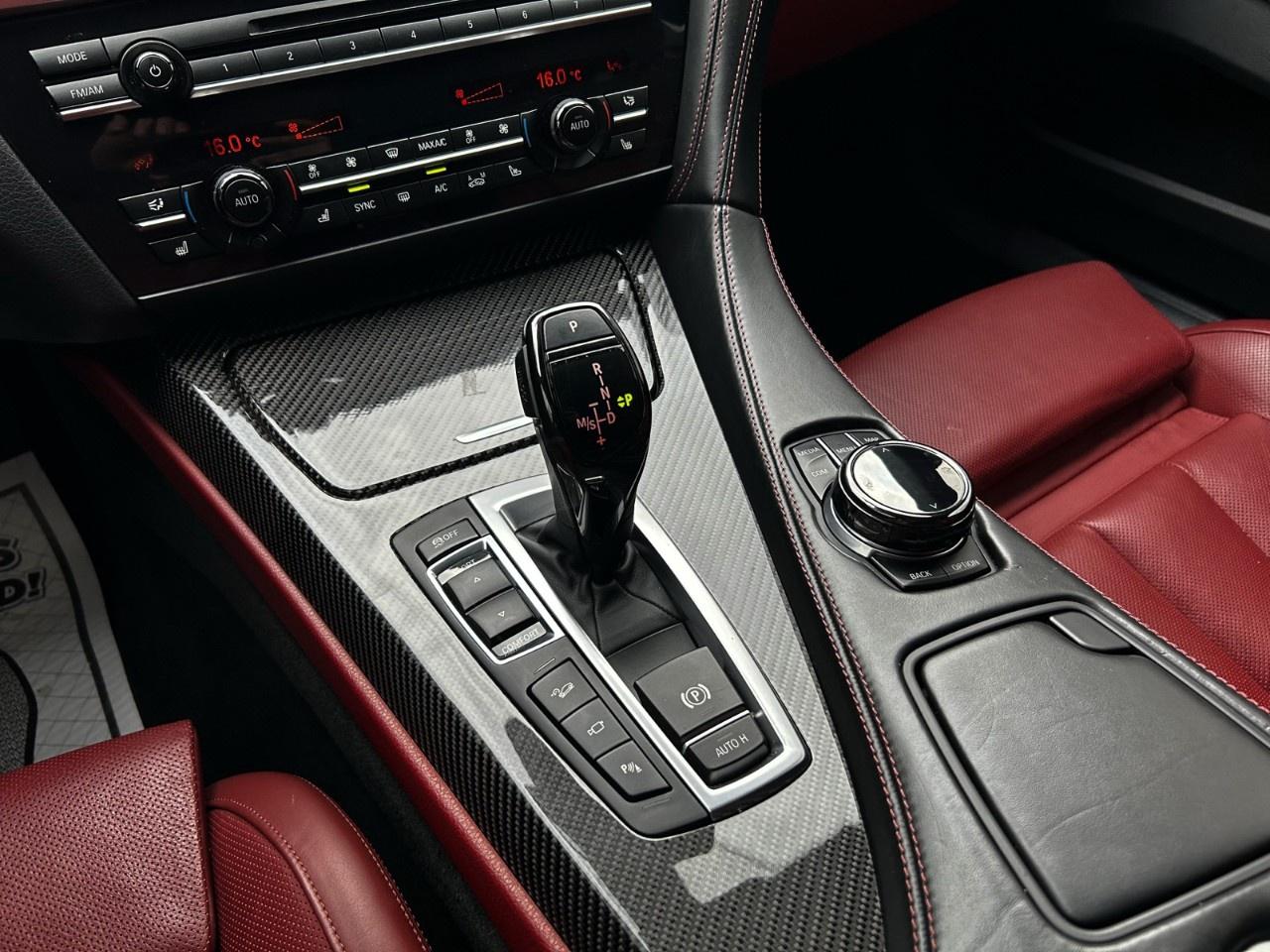 2019 BMW 6 Series 640i xDrive GT / Carbon Trim / Full Options Photo